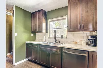 5335 Lemon Avenue, Seffner, FL 33584 - Photo 22
