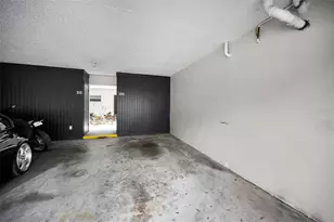 1127 King Arthur Ct, Dunedin, FL 34698 - Photo 4