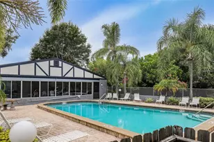 1127 King Arthur Ct, Dunedin, FL 34698 - Photo 40