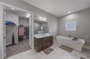 5623 Wayfarer Ave, Apollo Beach, FL 33572 - Photo 38