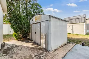 37321 8th Ave, Zephyrhills, FL 33542 - Photo 20