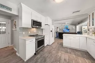 1729 Laurie Ln, Belleair, FL 33756 - Photo 20