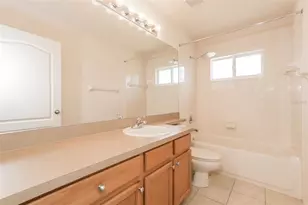 1007 Sweet Breeze Dr, Valrico, FL 33594 - Photo 12