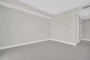 275 1st Ave S, Saint Petersburg, FL 33701 - Photo 68