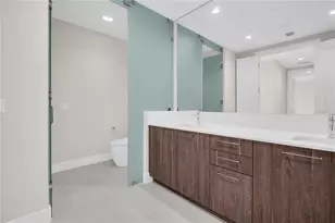 275 1st Ave S, Saint Petersburg, FL 33701 - Photo 38