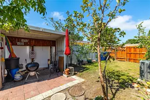 1365 Windsor Dr, Clearwater, FL 33756 - Photo 36