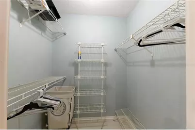 1800 Liesl Drive E, Venice, FL 34293 - Photo 16