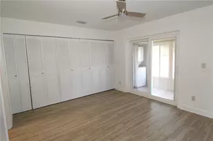 2202 Clubhouse Dr, Sun City Center, FL 33573 - Photo 18