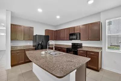 6946 Breezy Palm Drive, Riverview, FL 33578 - Photo 16