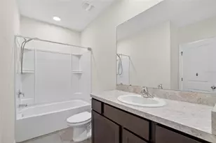 6946 Breezy Palm Dr, Riverview, FL 33578 - Photo 26