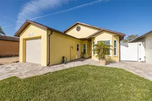 6635 Crossbow Ln, New Port Richey, FL 34653 - Photo 1
