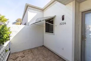 2216 Oak Wind Dr, Holiday, FL 34691 - Photo 2