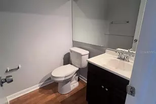 2072 Los Lomas Dr, Clearwater, FL 33763 - Photo 20