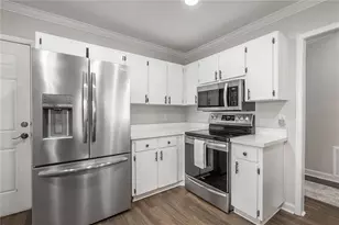 8831 Hampden Dr, Tampa, FL 33626 - Photo 18