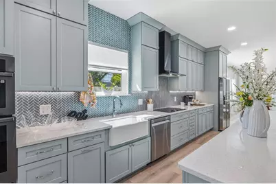 494 39th Avenue N, Saint Petersburg, FL 33704 - Photo 12