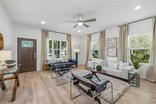 494 39th Ave N, Saint Petersburg, FL 33704 - Photo 4