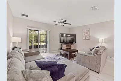 509 Royal Empress Drive, Ruskin, FL 33570 - Photo 10