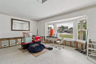 15 Bellevue Dr, Treasure Island, FL 33706 - Photo 8