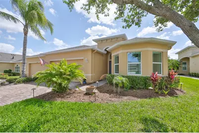 682 Chipper Drive, Sun City Center, FL 33573 - Photo 4