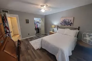 1391 Mission Hills Blvd, Clearwater, FL 33759 - Photo 8