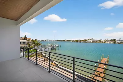 10201 Gulf Boulevard, Treasure Island, FL 33706 - Photo 14