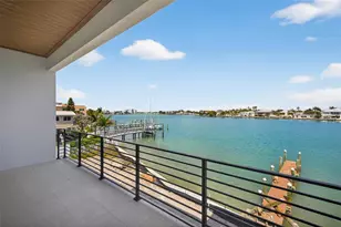 10201 Gulf Blvd, Treasure Island, FL 33706 - Photo 14