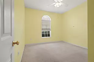 30750 Iverson Dr, Wesley Chapel, FL 33543 - Photo 6