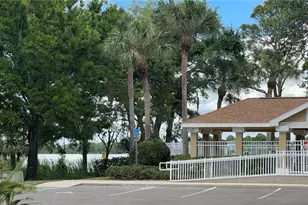 648 Spring Lake Cir, Tarpon Springs, FL 34688 - Photo 2