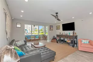 620 Edgewater Dr, Dunedin, FL 34698 - Photo 6