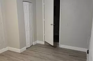 2538 W Hiawatha St, Tampa, FL 33614 - Photo 14