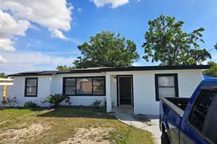 2538 W Hiawatha St, Tampa, FL 33614 - Photo 2