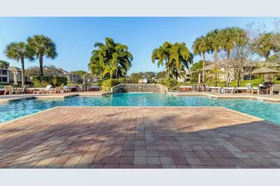 10263 Gandy Boulevard N #2303, Saint Petersburg, FL 33702 - Photo 16