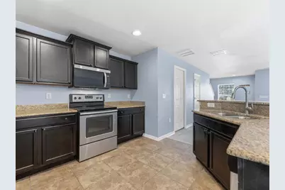 27540 Desert Willow Way, Wesley Chapel, FL 33544 - Photo 8