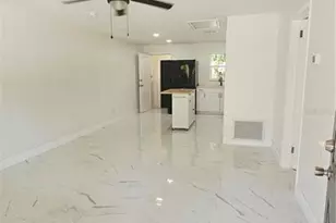 710 Pennsylvania Ave, Clearwater, FL 33755 - Photo 2