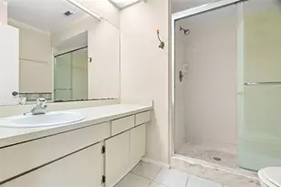 5265 E Bay Dr, Clearwater, FL 33764 - Photo 18