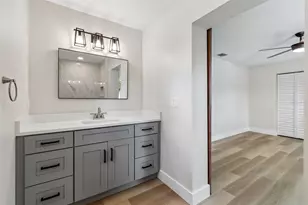 430 Pevetty Dr, Plant City, FL 33563 - Photo 12