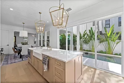 321 12th Avenue NE, Saint Petersburg, FL 33701 - Photo 12