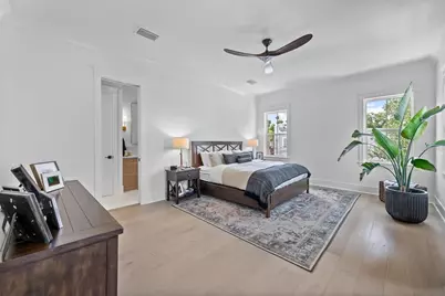 321 12th Avenue NE, Saint Petersburg, FL 33701 - Photo 14