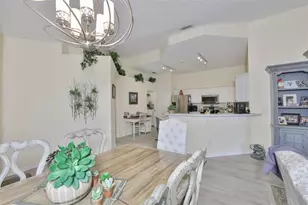 2012 Nantucket Dr, Sun City Center, FL 33573 - Photo 14