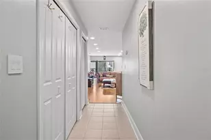 13140 Village Chase Cir, Tampa, FL 33618 - Photo 2