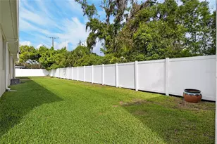 1008 W River Dr, Temple Terrace, FL 33617 - Photo 46