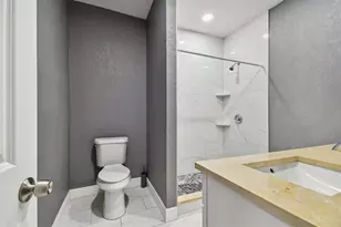 6810 N Navin Ave, Tampa, FL 33604 - Photo 30