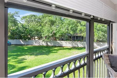 484 Santa Cruz Place NE #H, Saint Petersburg, FL 33703 - Photo 20