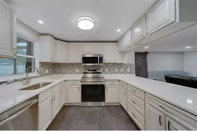 7849 86th Way N, Seminole, FL 33777 - Photo 10
