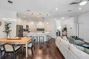 4003 S Shamrock Rd, Tampa, FL 33611 - Photo 12