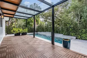 4003 S Shamrock Rd, Tampa, FL 33611 - Photo 30