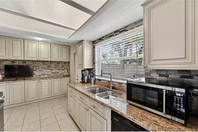 6224 Doe Circle W, Lakeland, FL 33809 - Photo 10