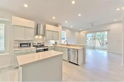 13760 Ogakor Drive, Riverview, FL 33579 - Photo 10