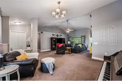 3218 Bella Garden Lane, Plant City, FL 33566 - Photo 6