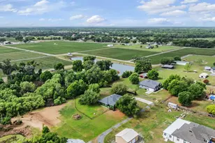 3218 Bella Garden Ln, Plant City, FL 33566 - Photo 38